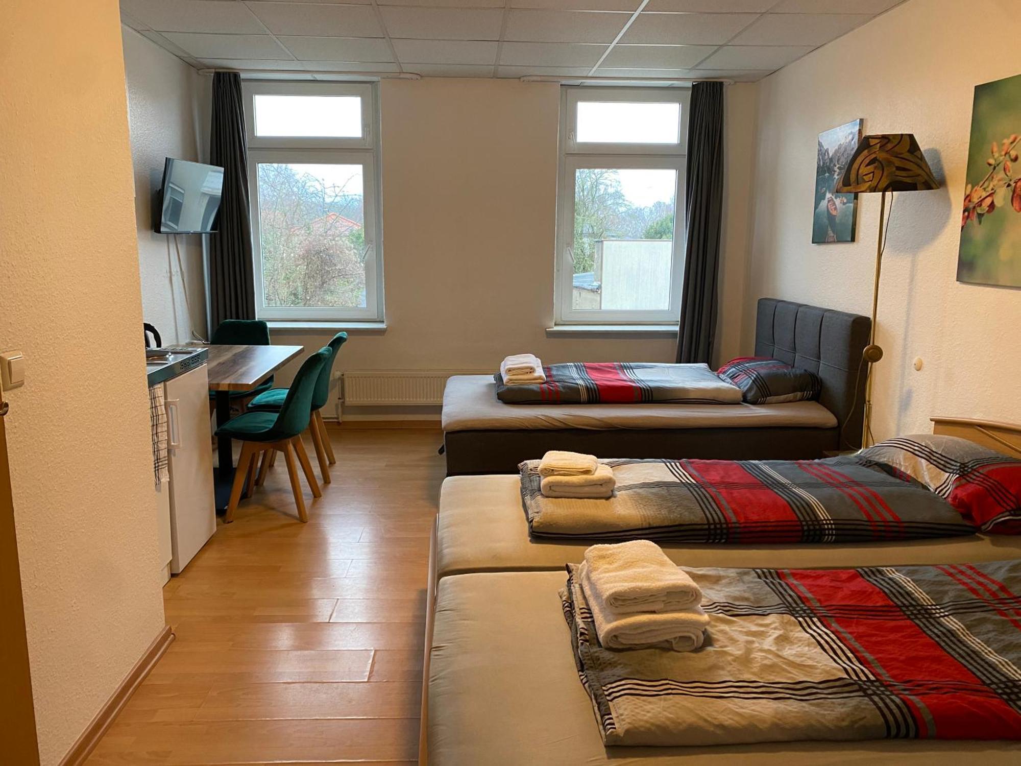 Voyage Hotel *