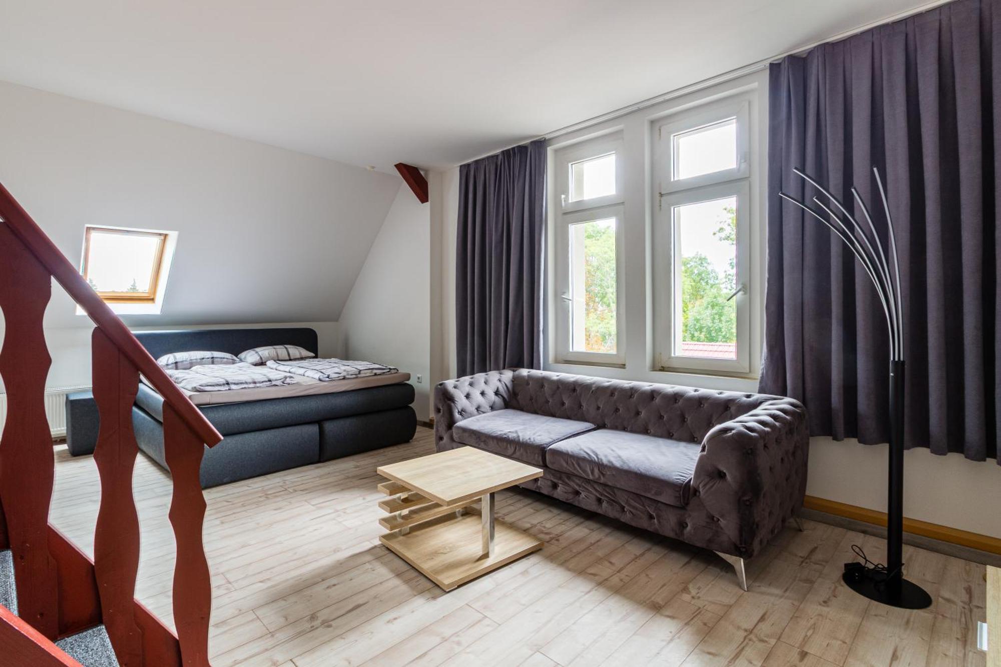 Voyage Hotel