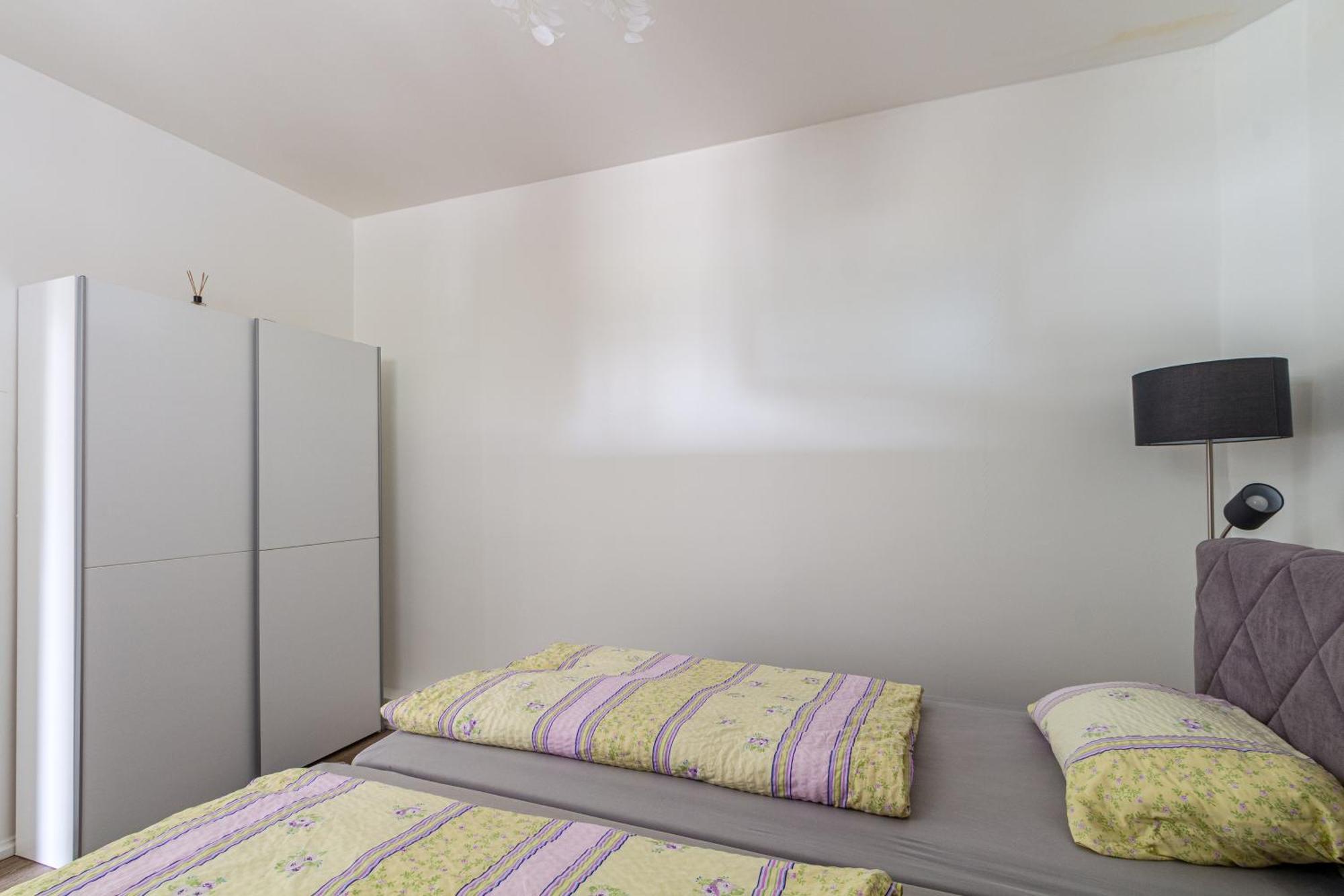 Voyage Hotel *